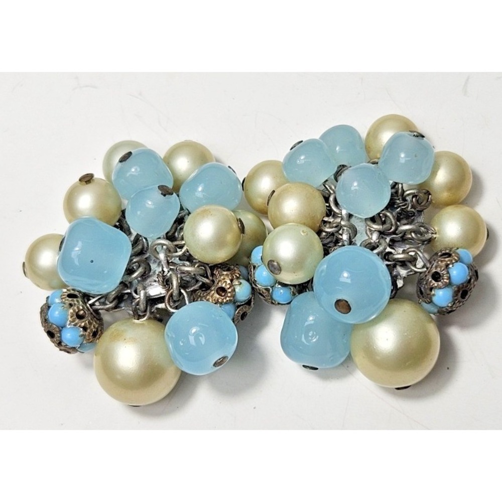VTG DeMario NY Clip On Cha Cha Earrings Blue Glass Beads Filigree Silver Tone - Picture 12 of 13